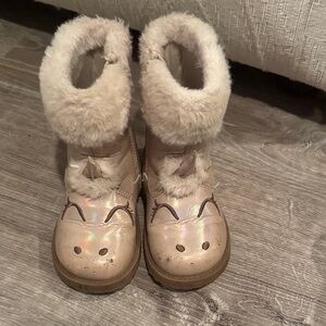 Adorable Cream Kids Boots